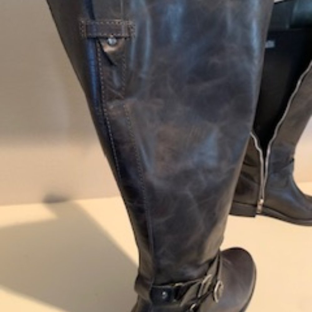 Black Riding Boots - Picture 6 of 8